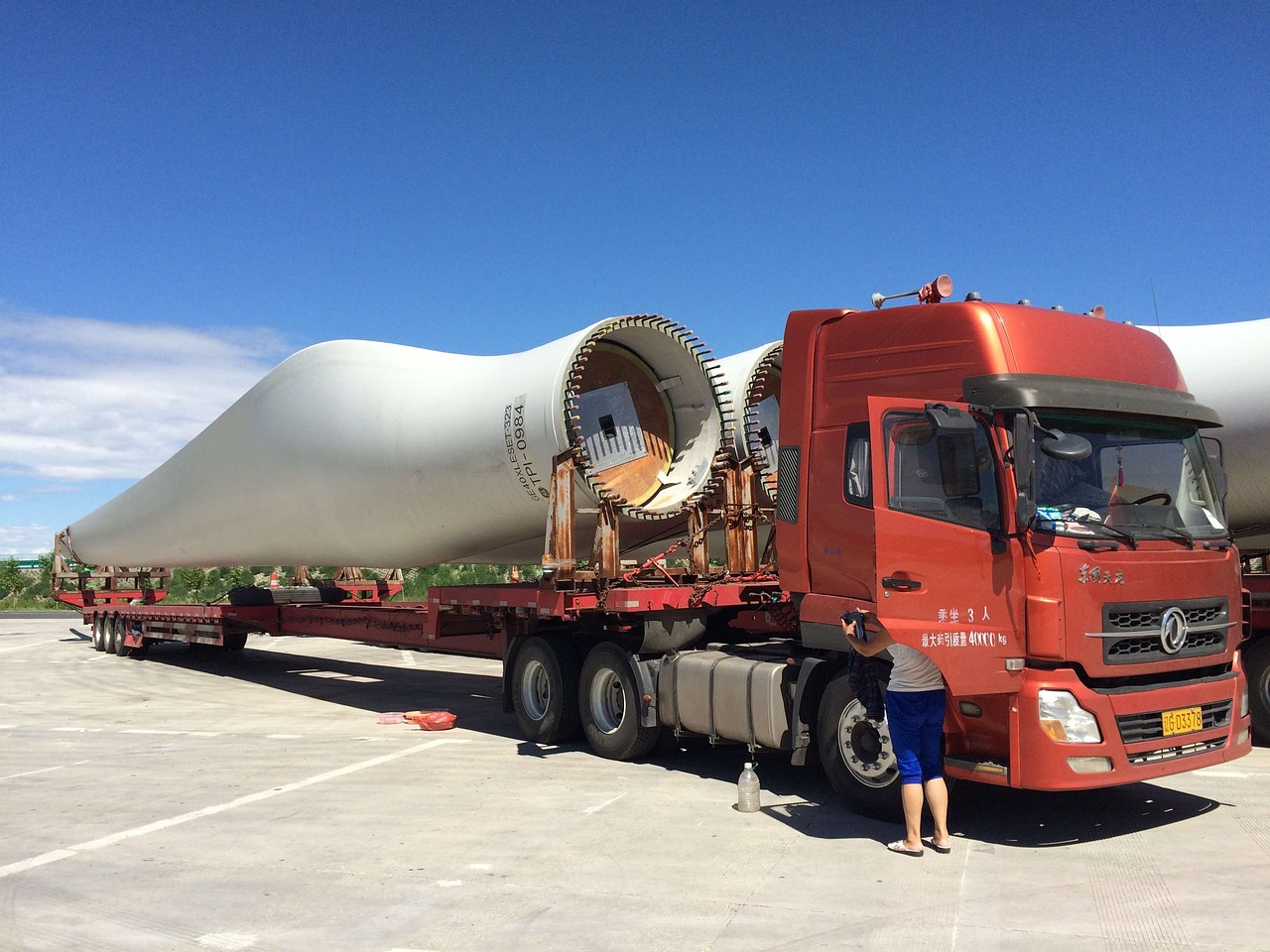 Addressing Common Misconceptions About Green Energy Solutions